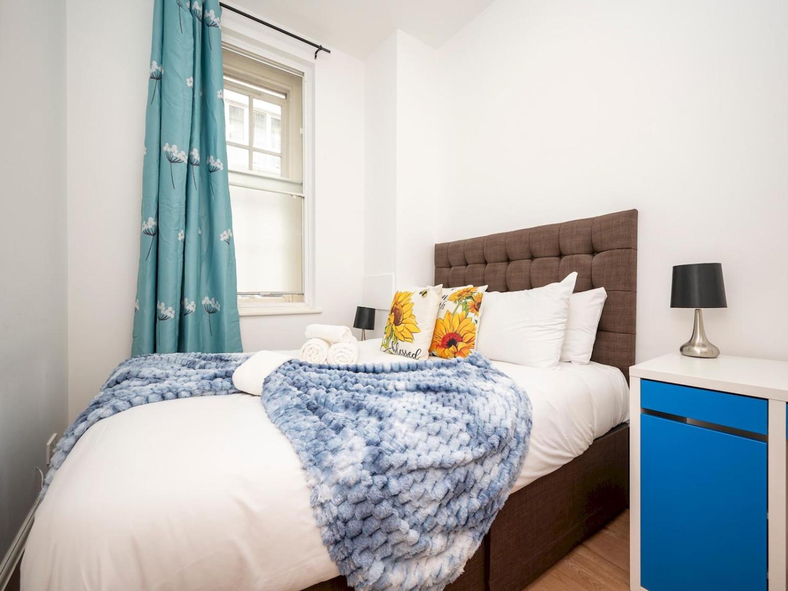 Apartment Pass The Keys Lovely 2br Flat Near St Paul's Tube Station